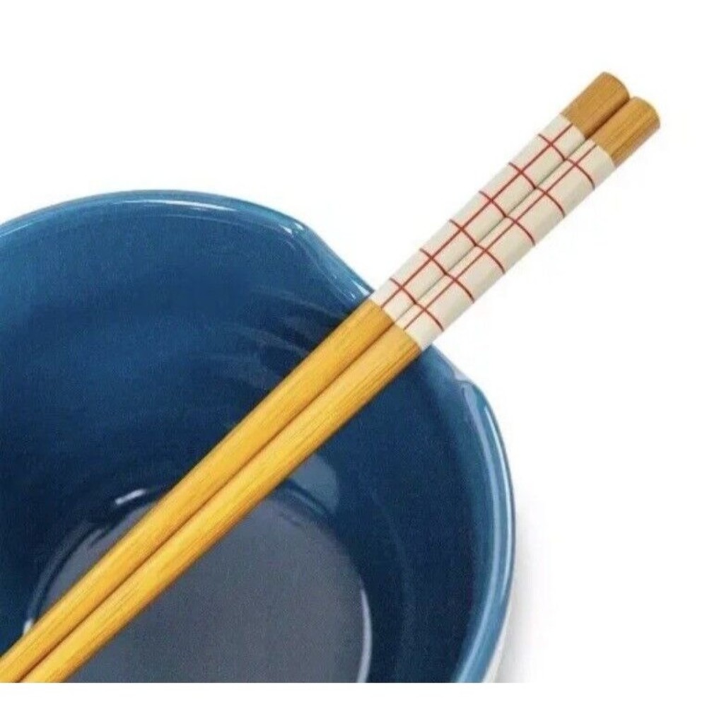 Disney Lady and the Tramp Ceramic Blue Ramen Bowl with Chopsticks 20 OZ - Picture 9 of 9